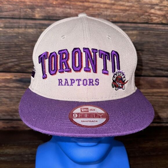 New Era 9Fifty Toronto Raptors Hardwood Classics SnapBack Hat - Picture 2 of 8